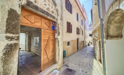 Accommodation in the Heart of the City – A Romantic Stay Surrounded by History